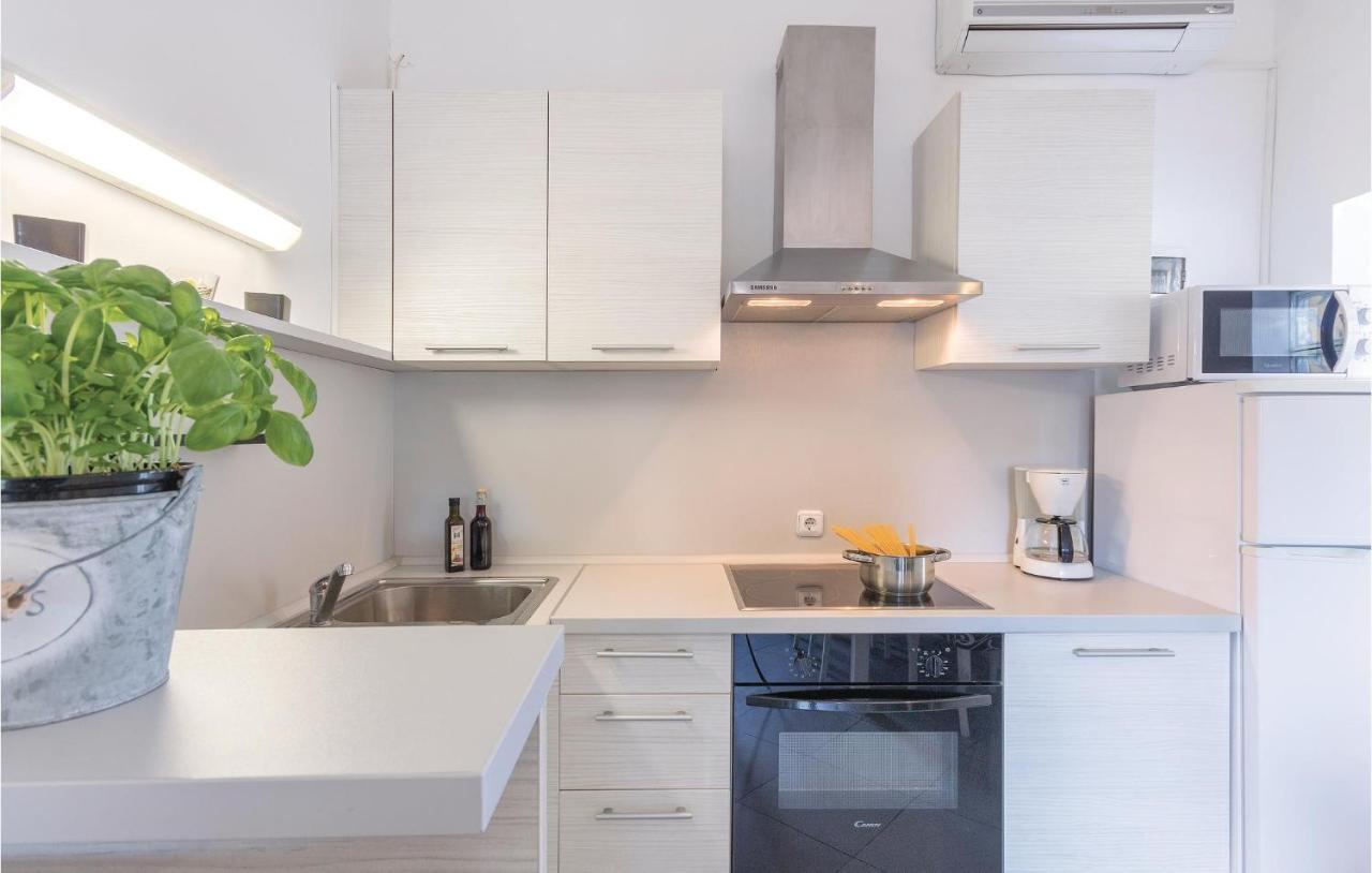 Amazing Apartment In Medulin With Wifi Kültér fotó